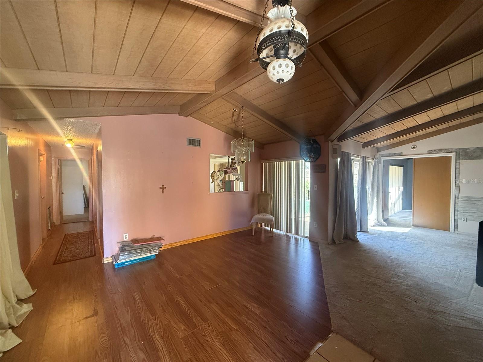 Image 13 of 31 For 4930 Haiti Circle 8