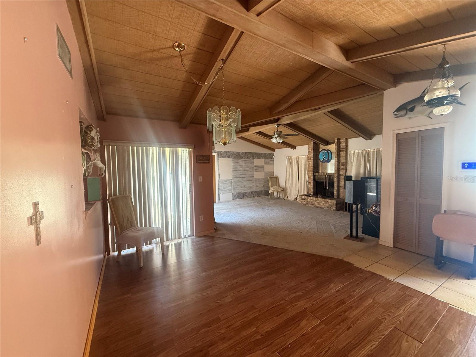 Image 5 of 31 For 4930 Haiti Circle 8