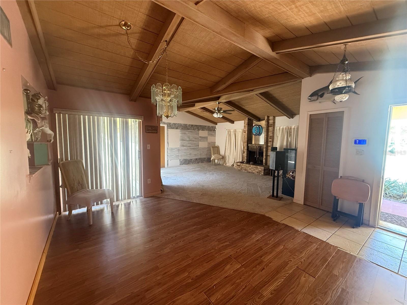 Image 6 of 31 For 4930 Haiti Circle 8