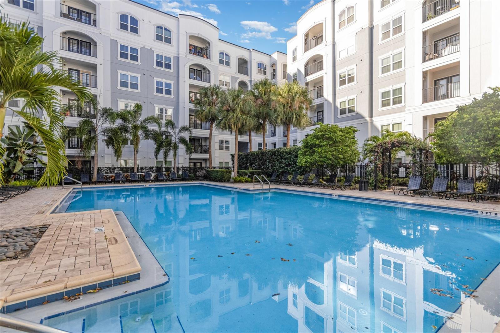 Image 26 of 29 For 304 South Street 4023