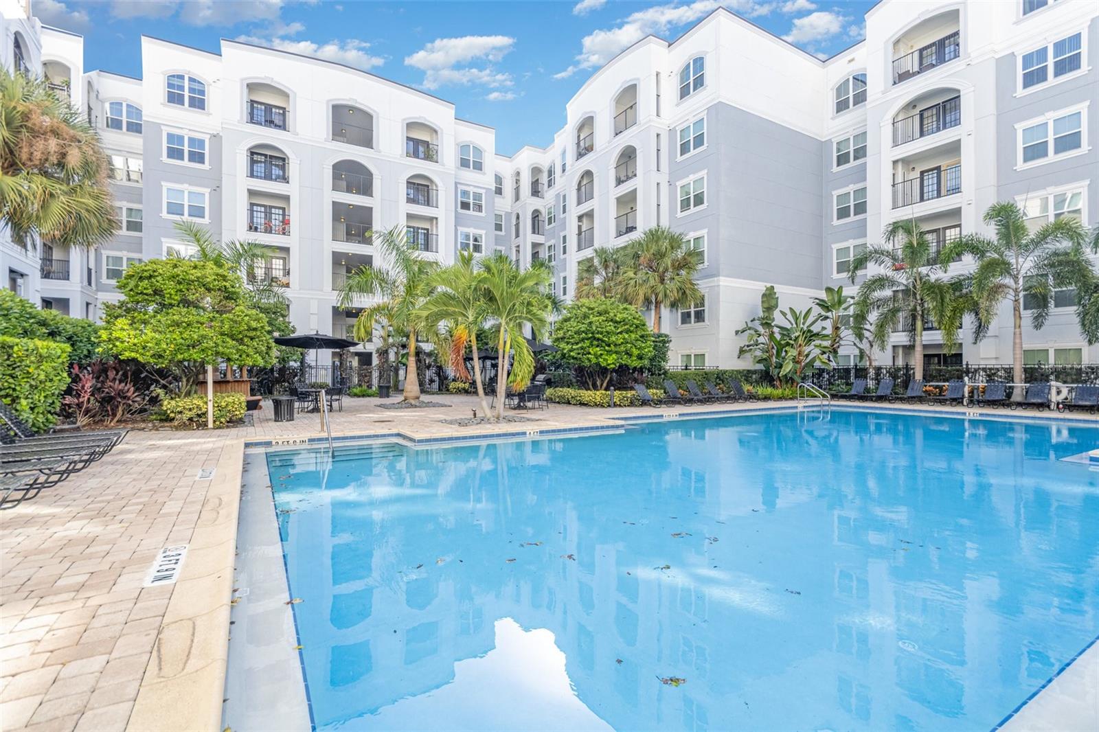 Image 28 of 29 For 304 South Street 4023