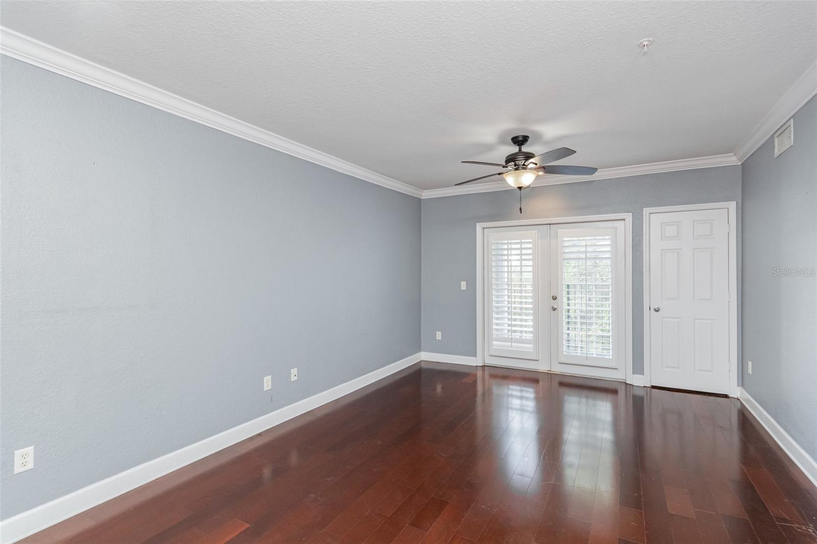 Image 6 of 29 For 304 South Street 4023