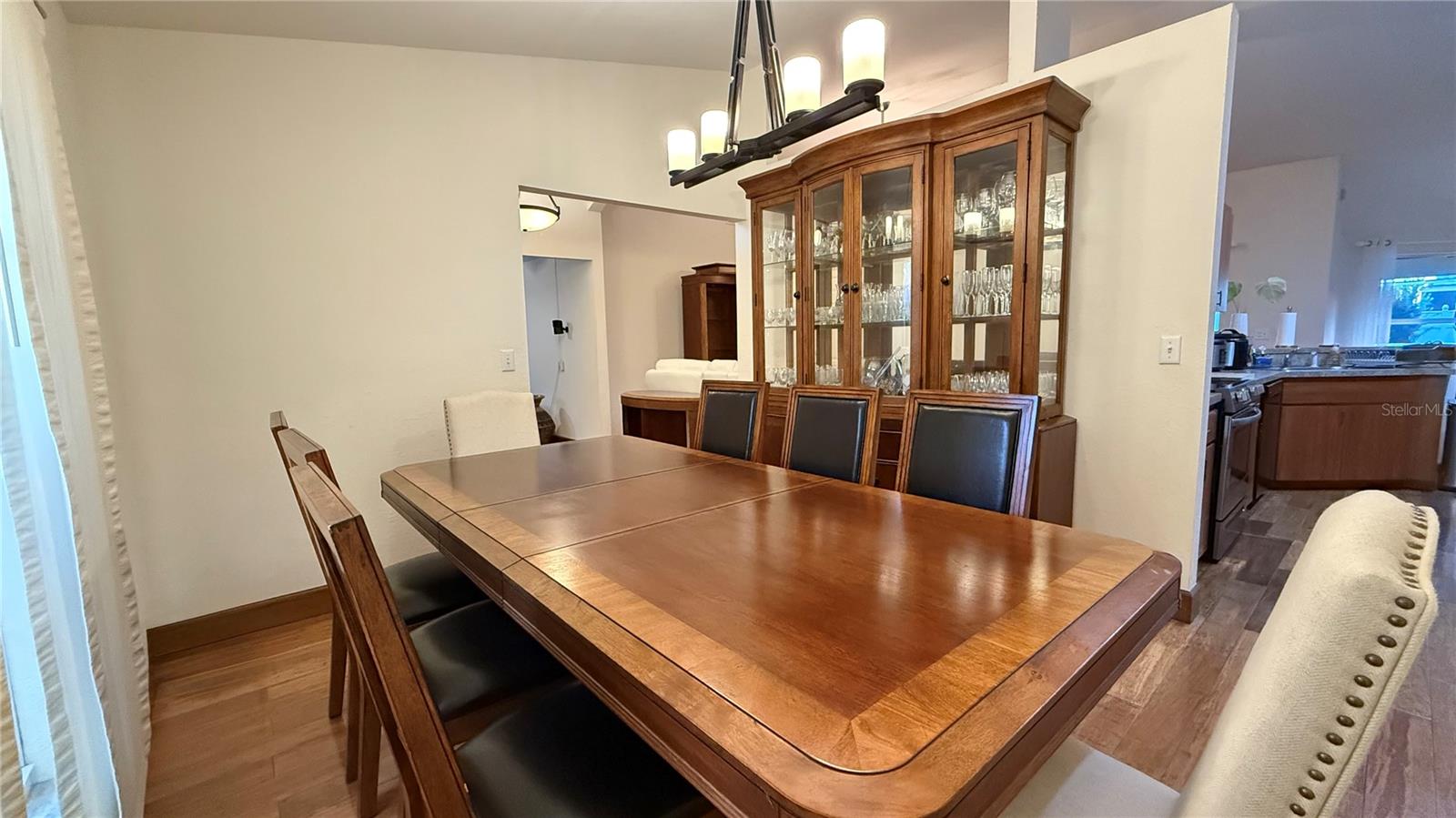 Image 7 of 31 For 175 Cloverdale Road