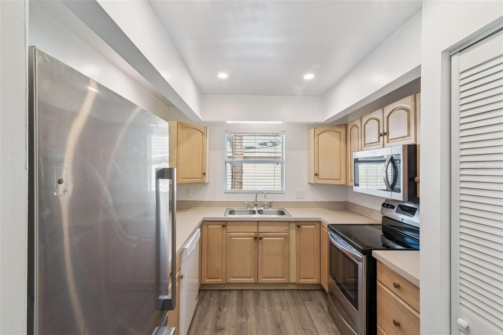 Image 11 of 29 For 4449 Ring Neck Road C