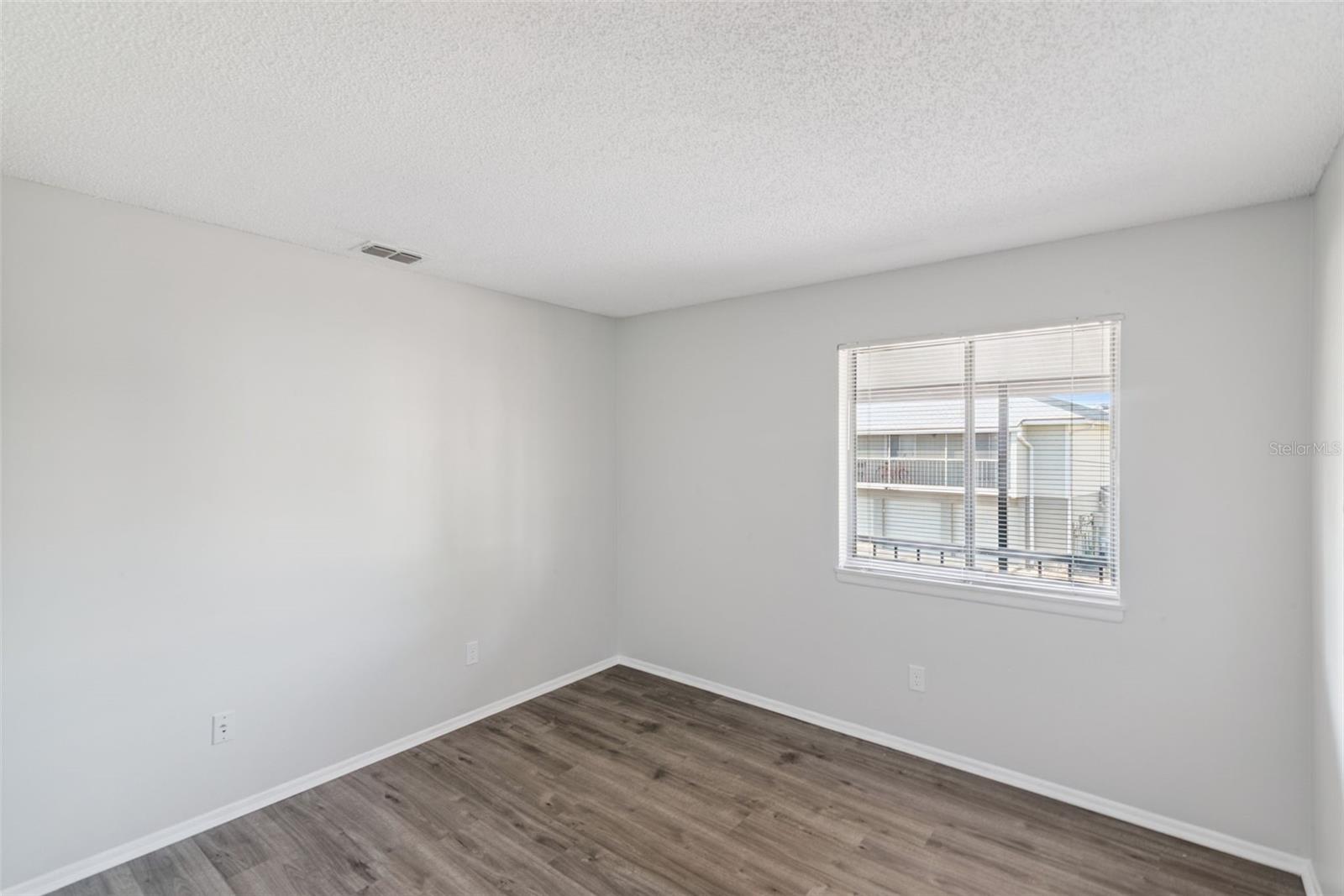 Image 19 of 29 For 4449 Ring Neck Road C