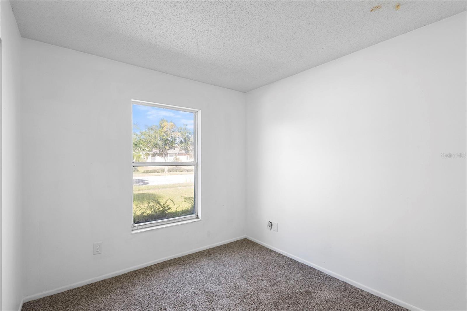 Image 12 of 35 For 7708 Toucan Drive