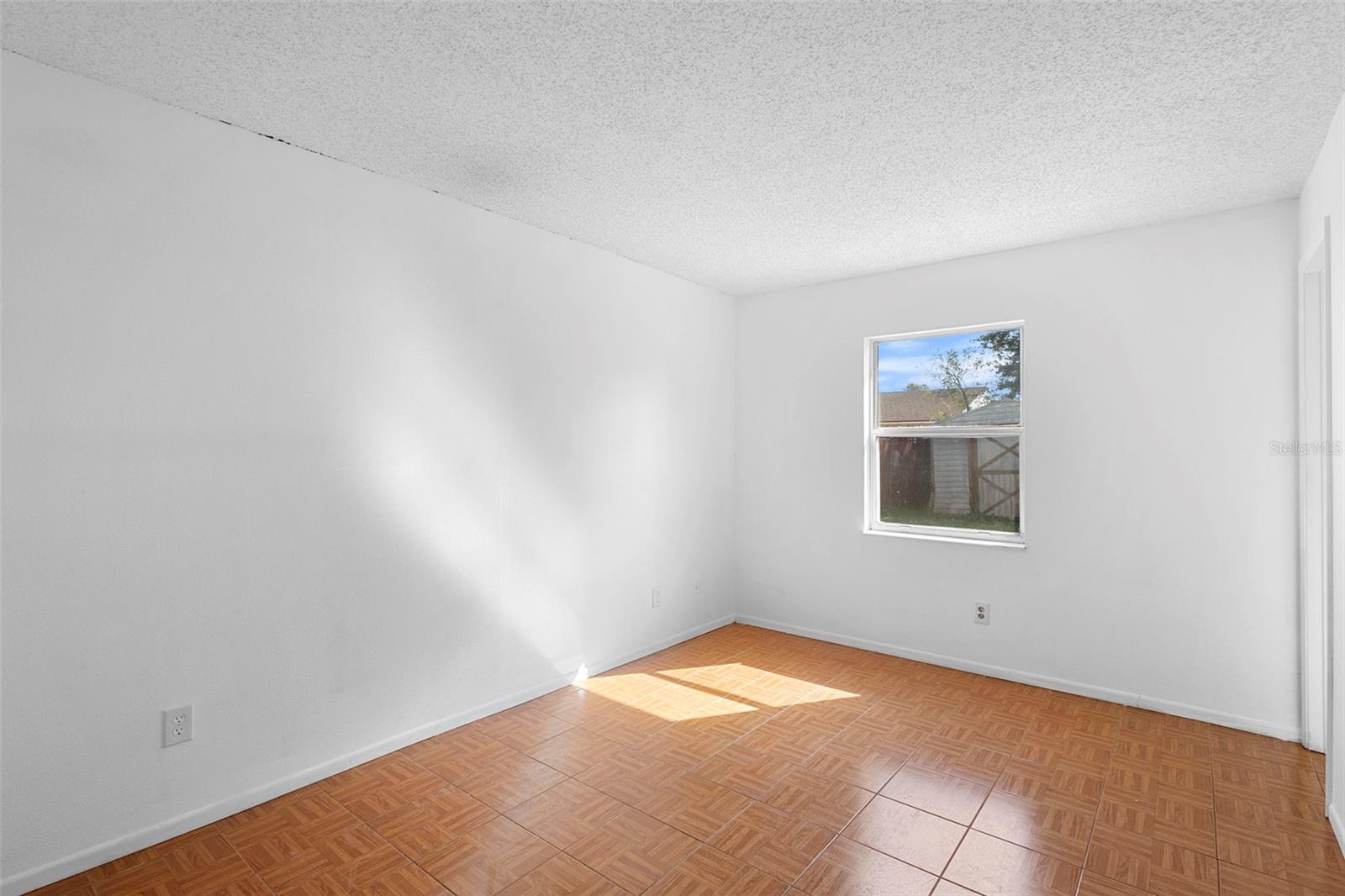 Image 17 of 35 For 7708 Toucan Drive