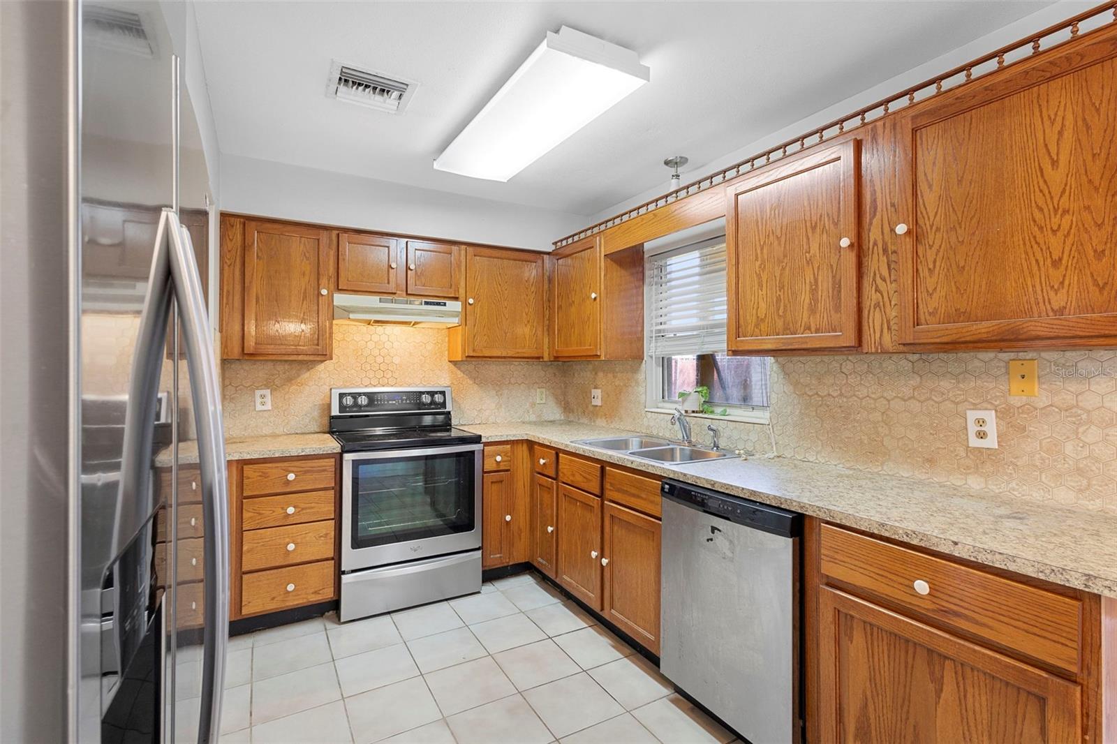 Image 3 of 35 For 7708 Toucan Drive