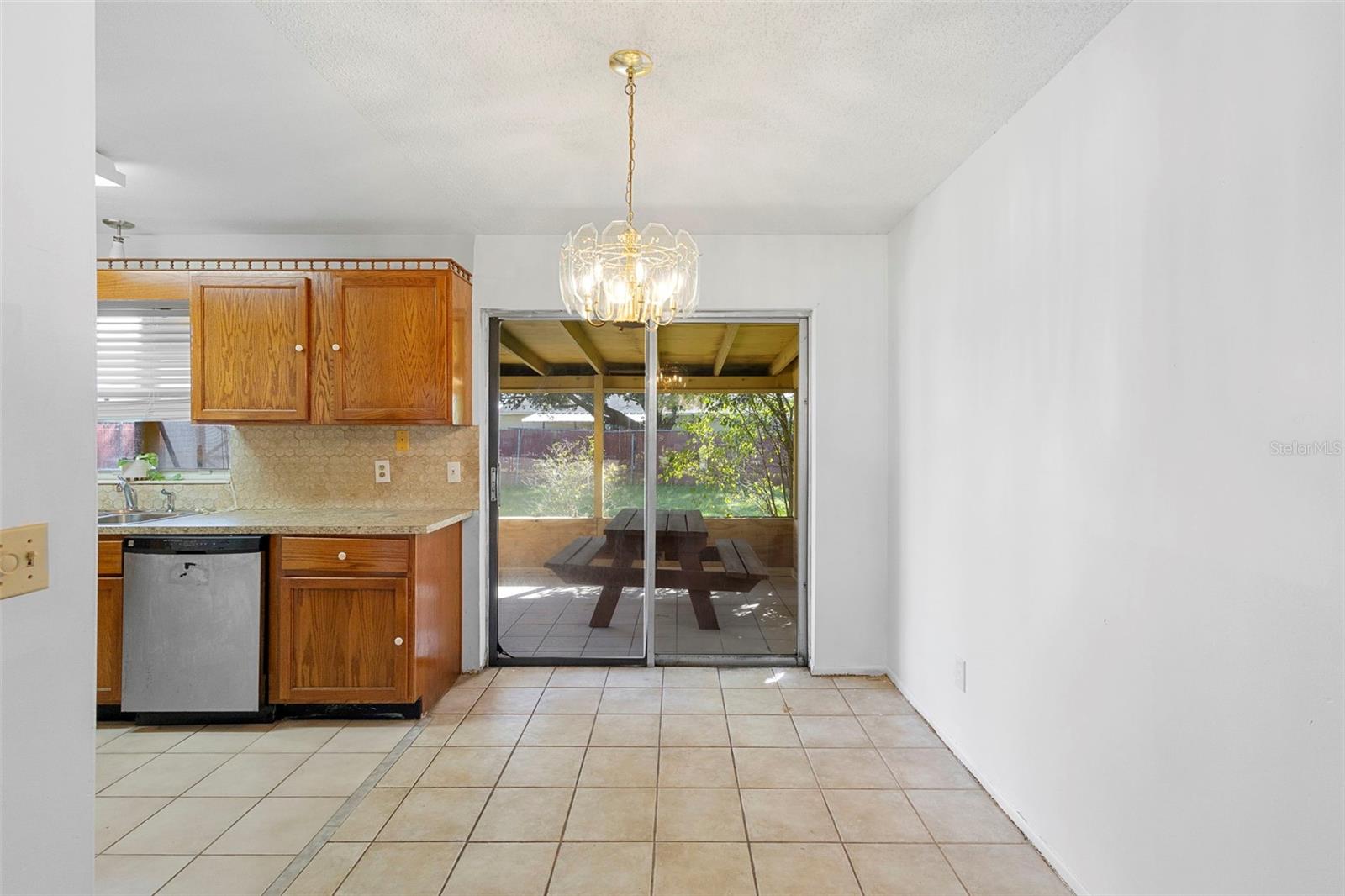 Image 7 of 35 For 7708 Toucan Drive