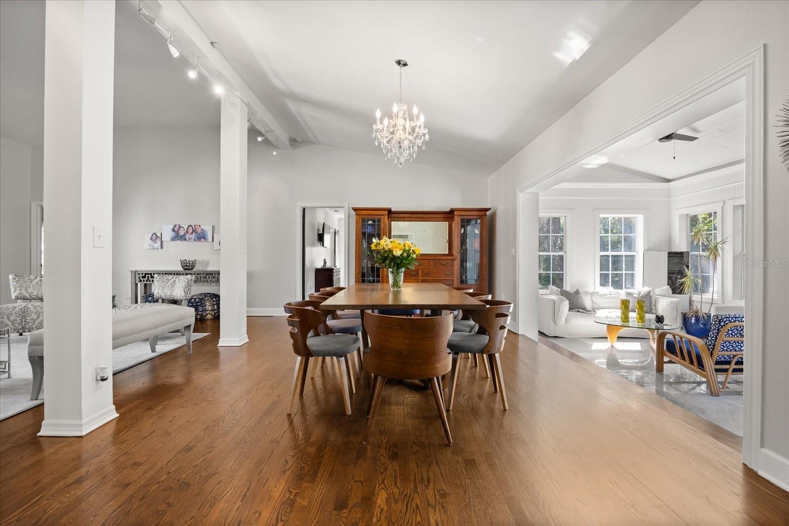 Listing photo id 12 for 2299 Via Tuscany