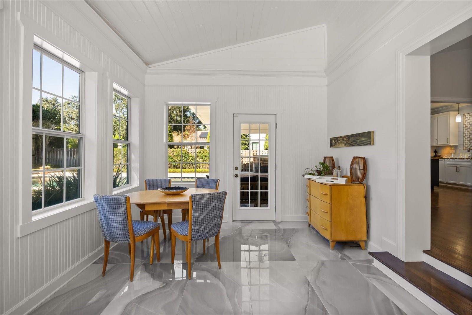 Listing photo id 16 for 2299 Via Tuscany