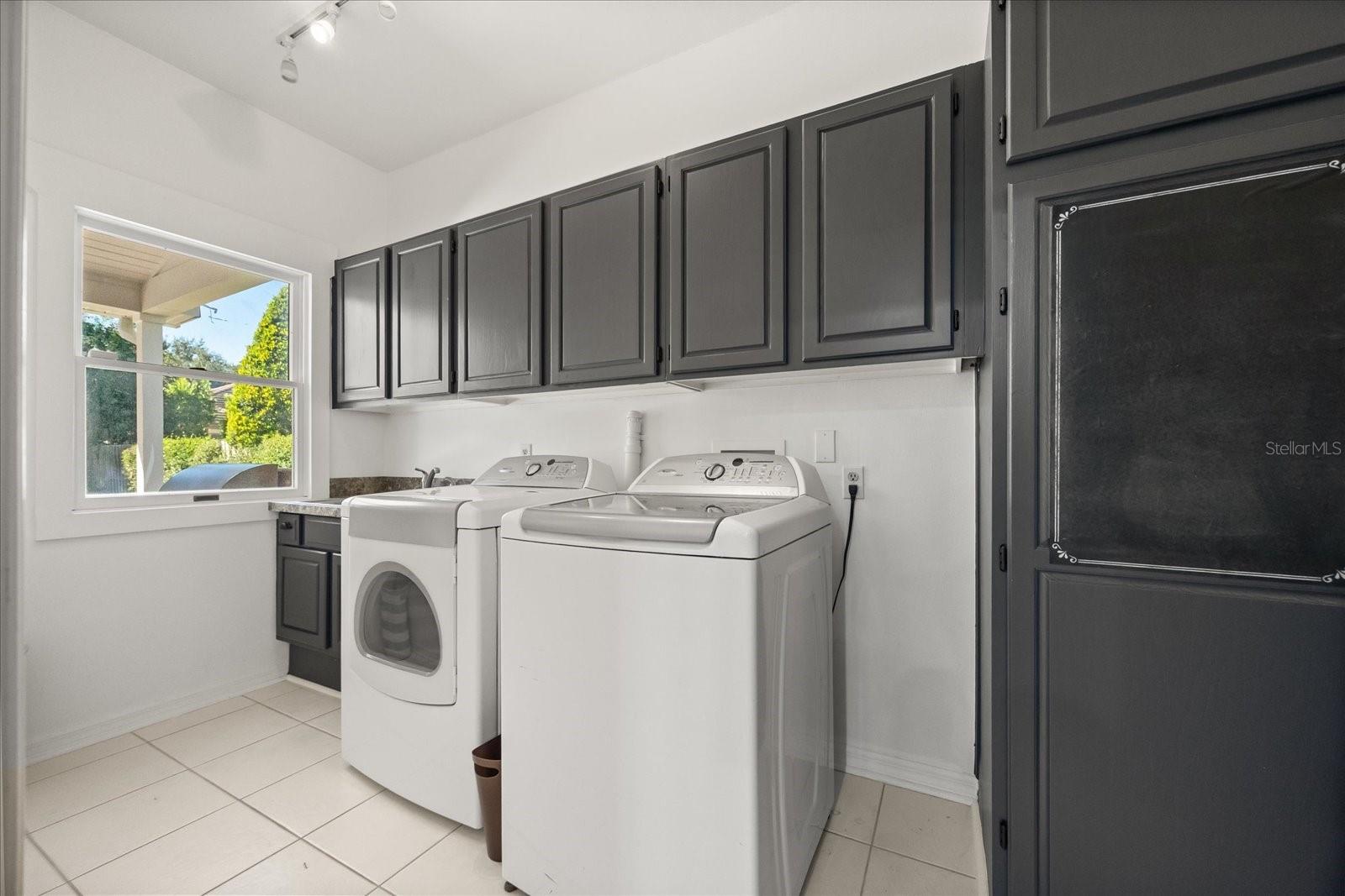 Listing photo id 31 for 2299 Via Tuscany