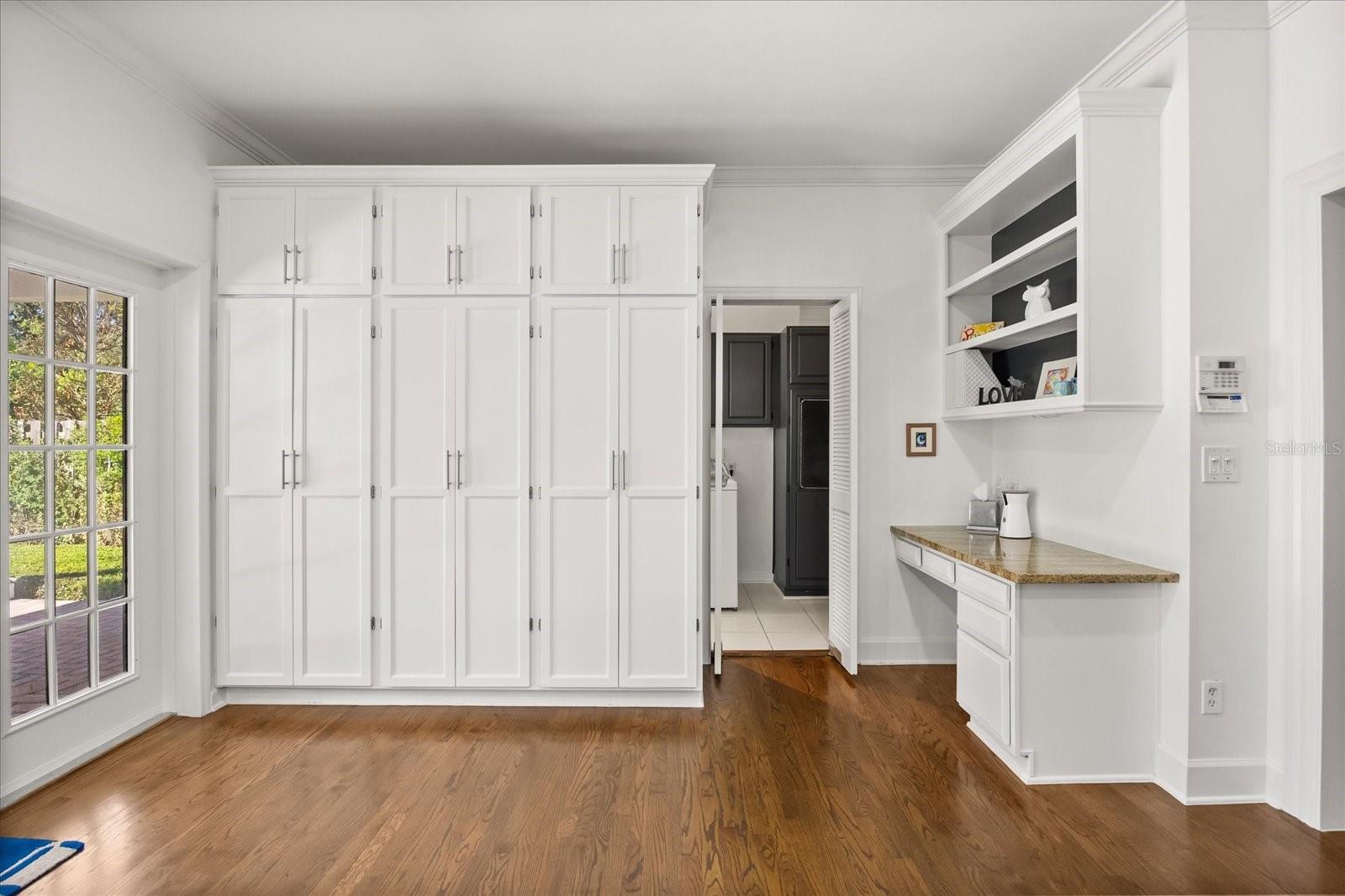 Listing photo id 35 for 2299 Via Tuscany