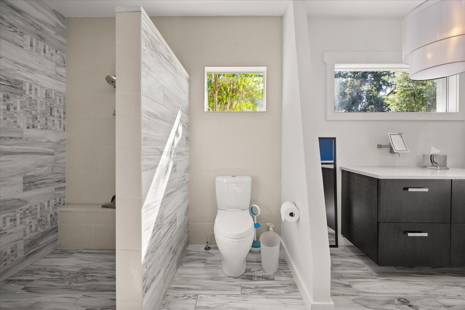 Listing photo id 39 for 2299 Via Tuscany