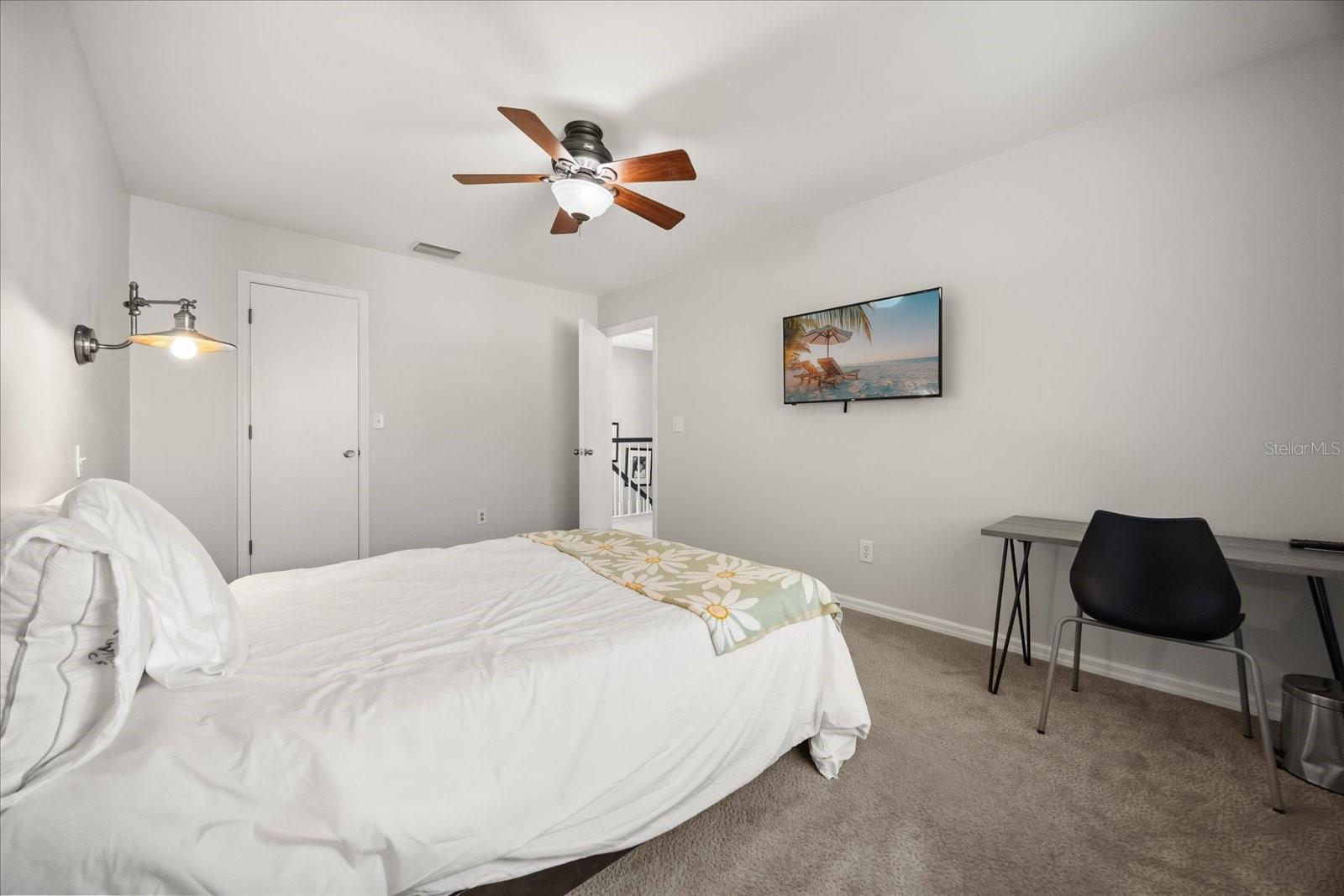 Listing photo id 44 for 2299 Via Tuscany