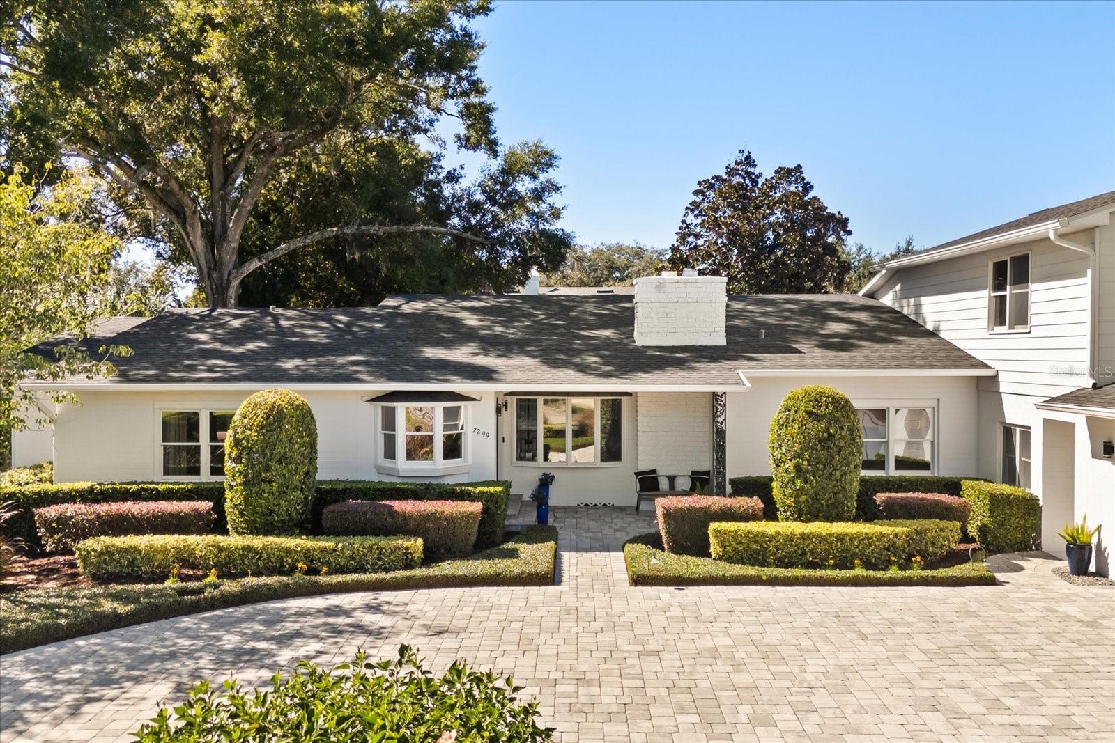 Listing photo id 3 for 2299 Via Tuscany