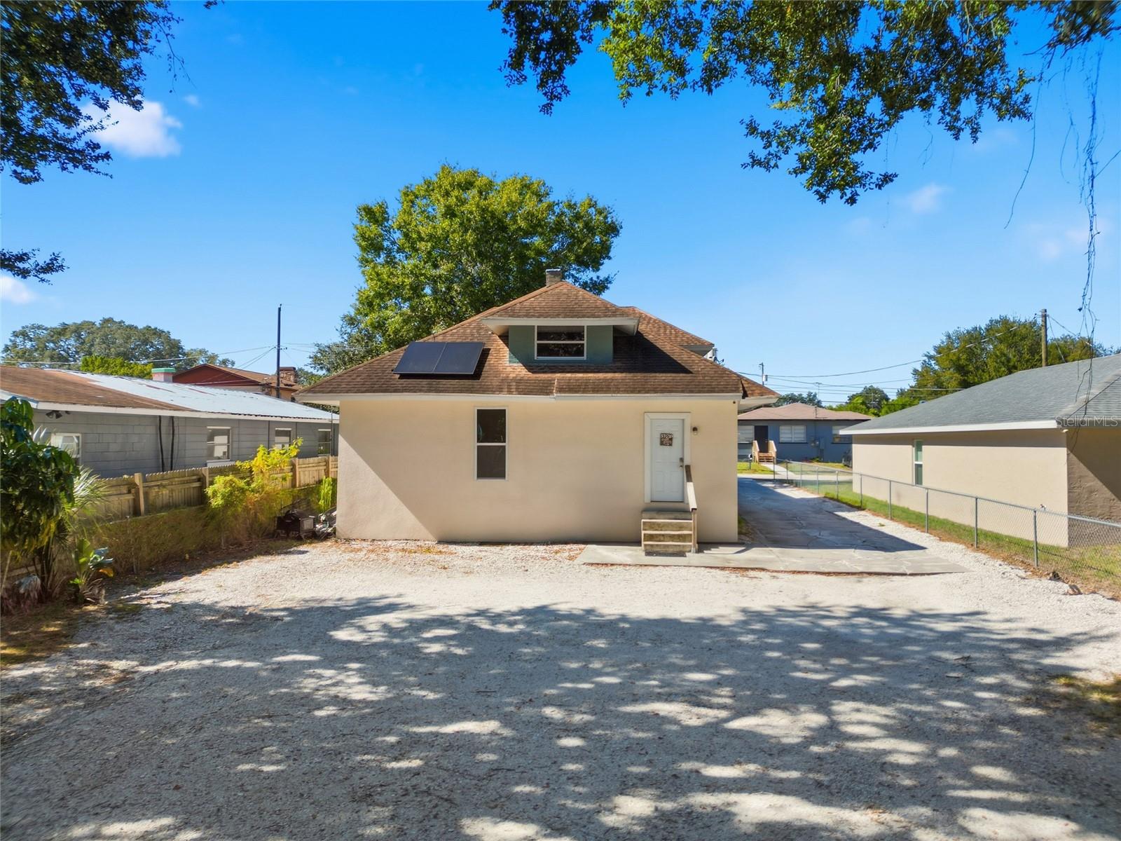 Image 31 of 35 For 1734 3rd Street Ne