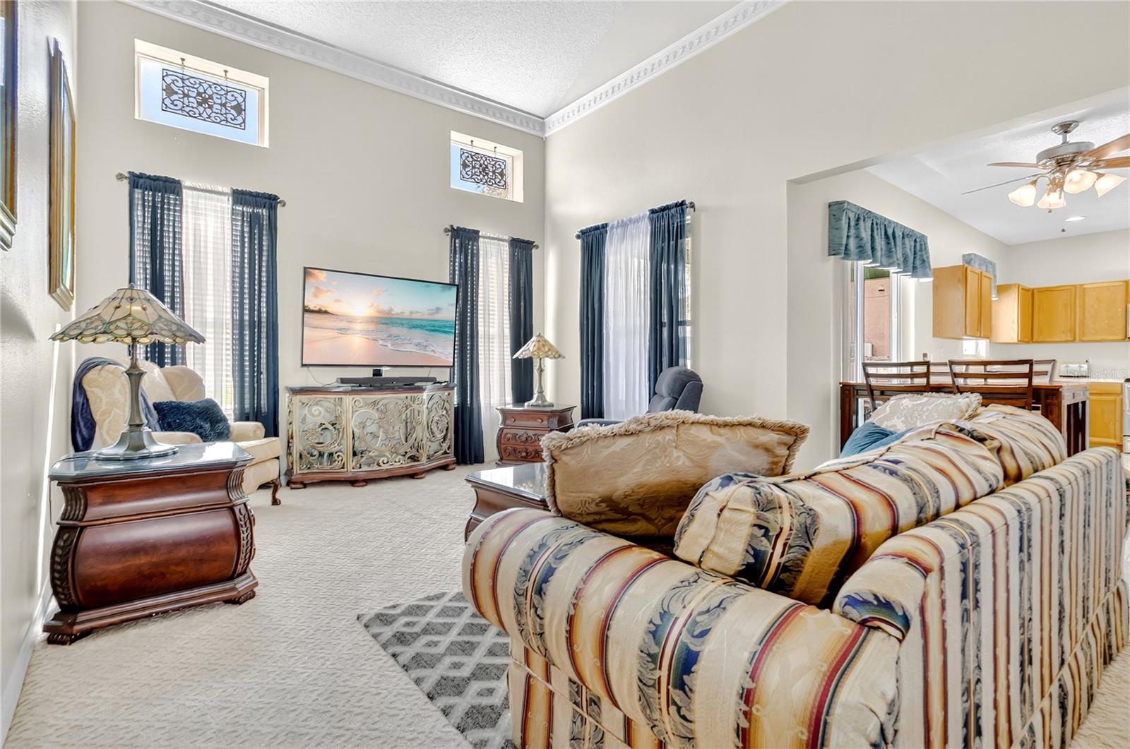 Image 5 of 27 For 223 Tavestock Loop