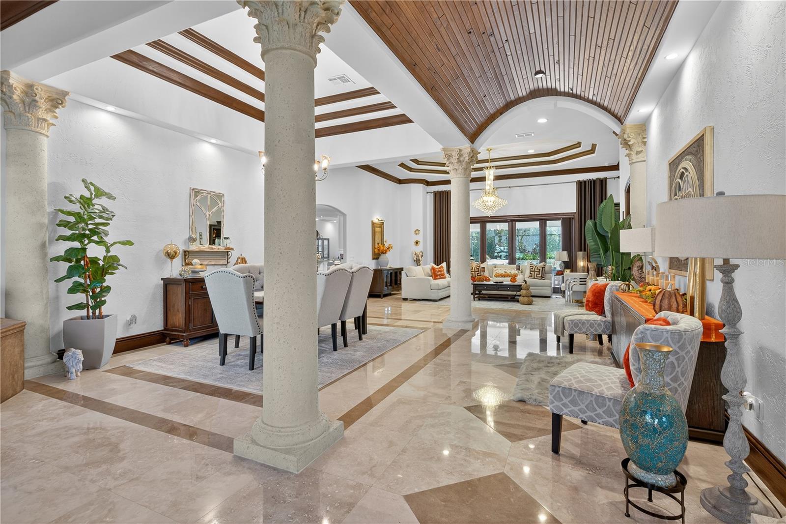 Image 10 of 89 For 8541 Christophers Haven Court