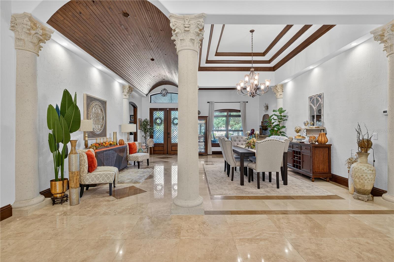 Image 11 of 89 For 8541 Christophers Haven Court