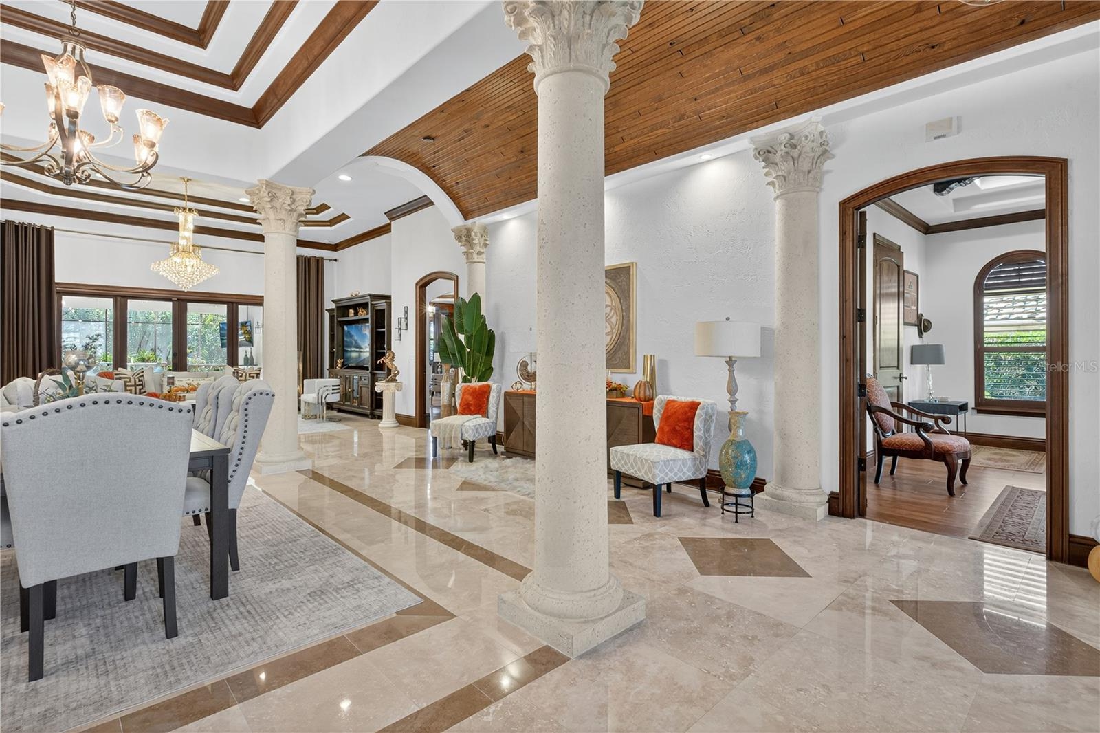 Image 15 of 89 For 8541 Christophers Haven Court