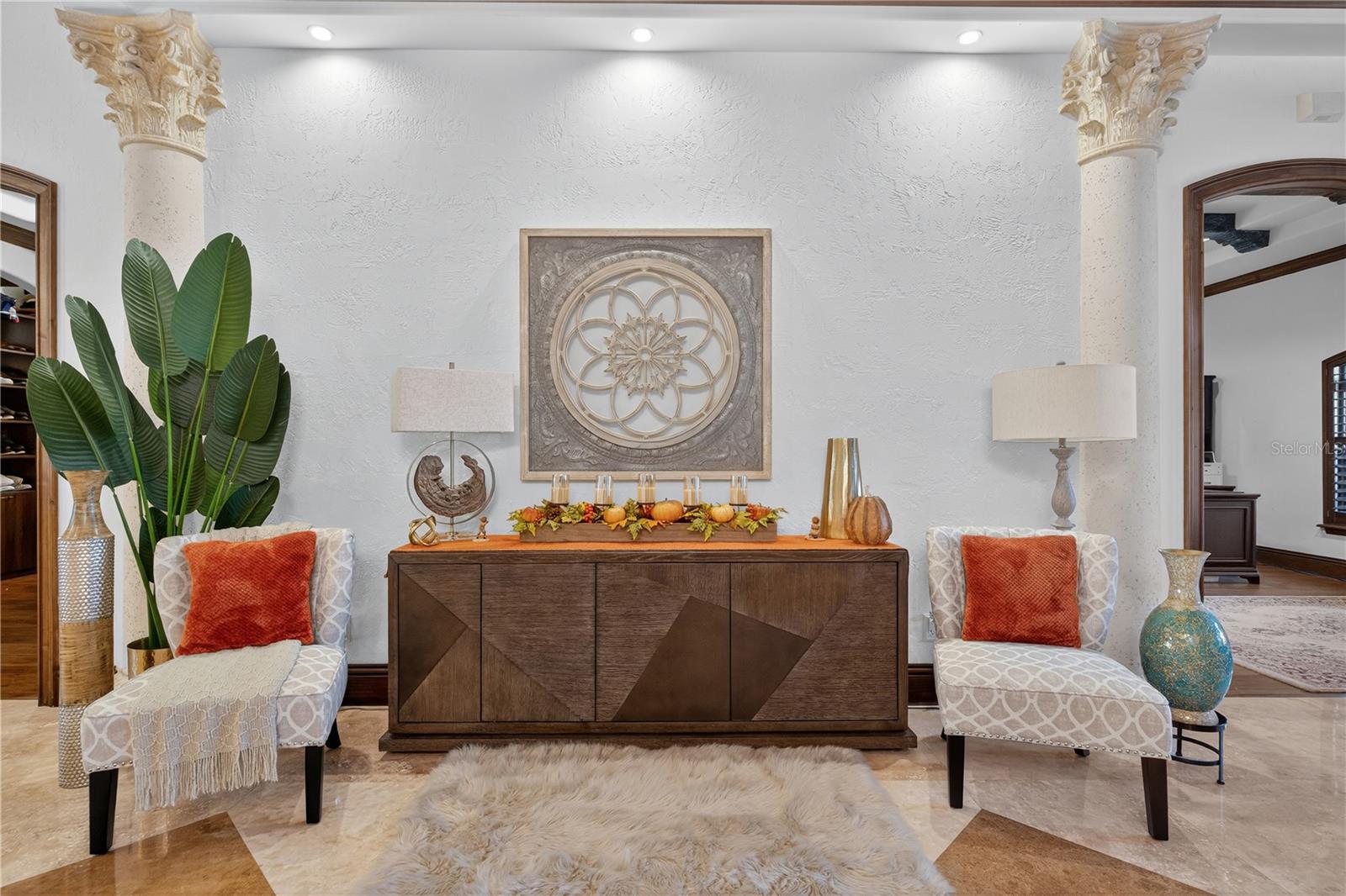 Image 16 of 89 For 8541 Christophers Haven Court