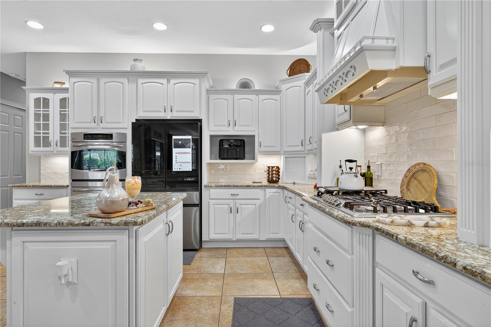 Image 24 of 89 For 8541 Christophers Haven Court