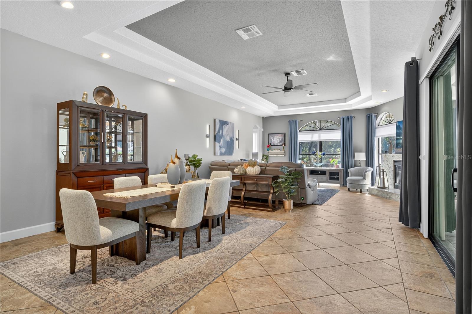 Image 31 of 89 For 8541 Christophers Haven Court