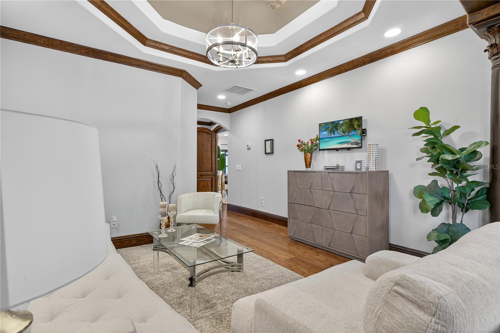 Image 49 of 89 For 8541 Christophers Haven Court