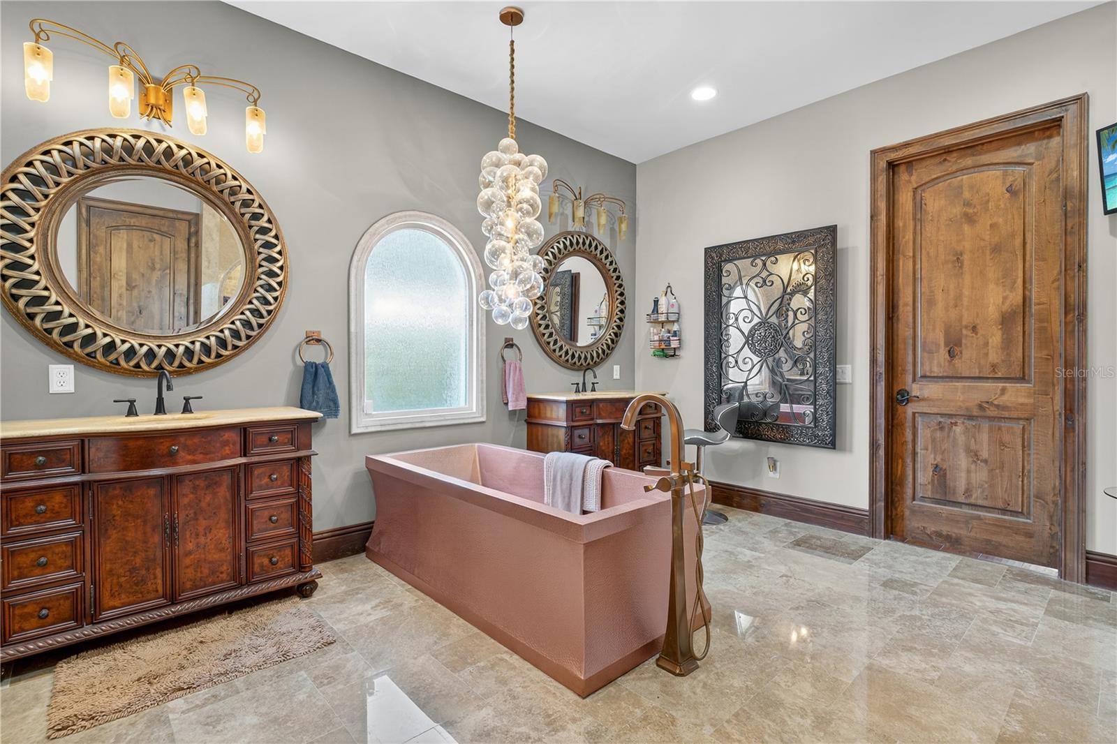 Image 55 of 89 For 8541 Christophers Haven Court