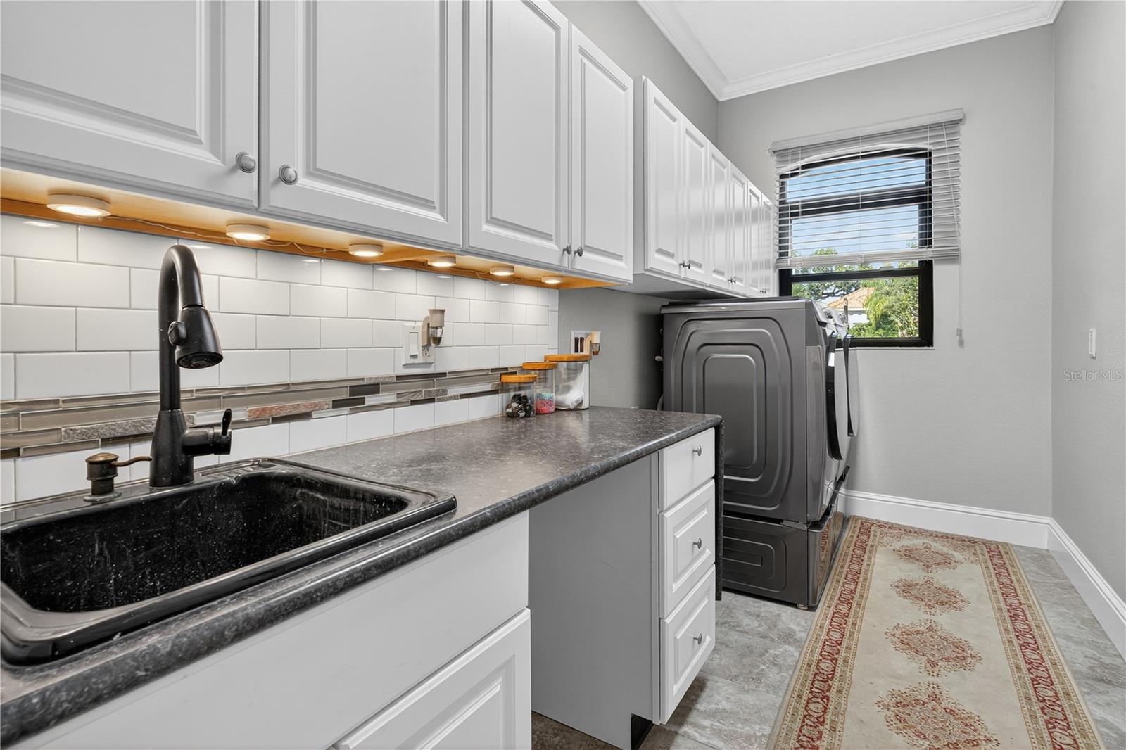 Image 67 of 89 For 8541 Christophers Haven Court