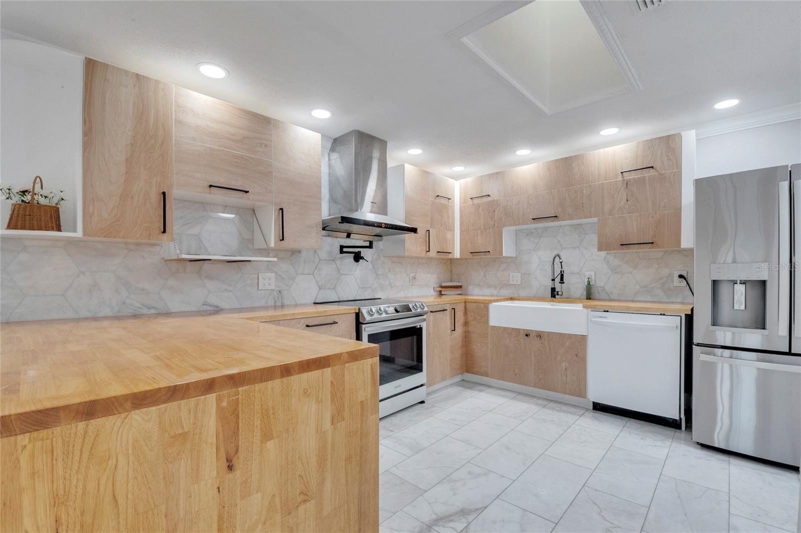 Image 15 of 68 For 3328 Wax Berry Court