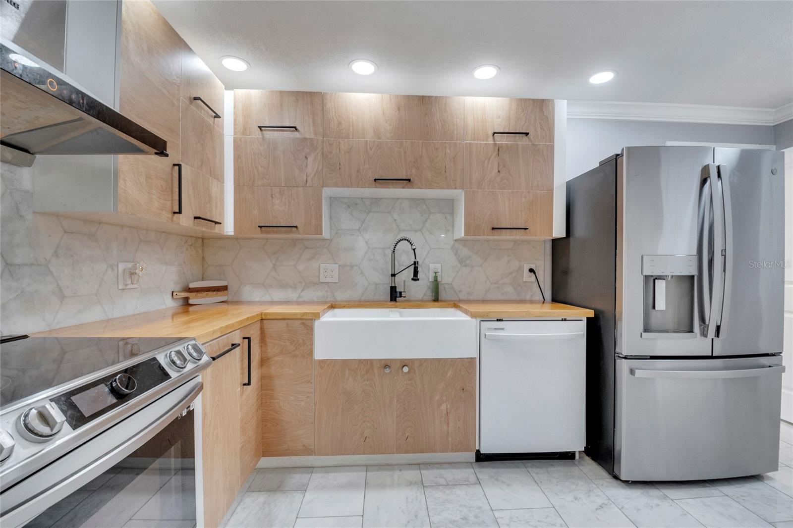 Image 17 of 68 For 3328 Wax Berry Court