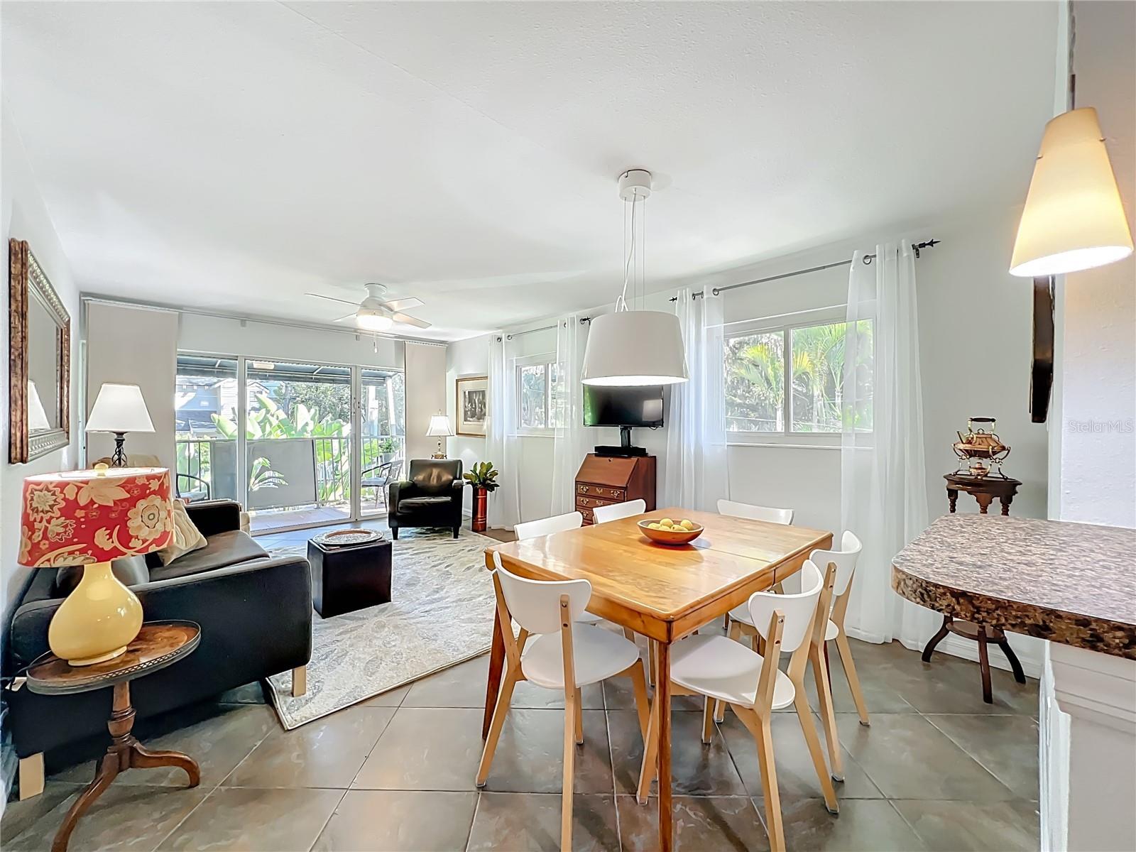 Image 20 of 60 For 1100 Delaney Avenue G23