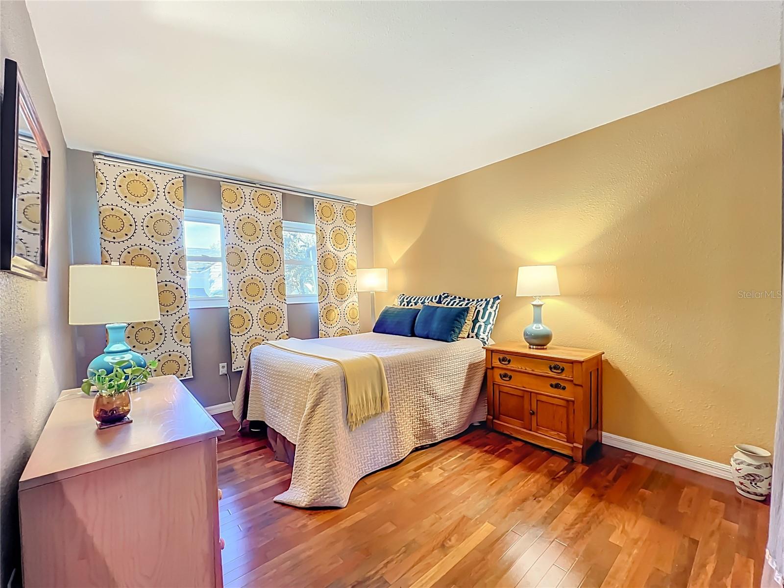 Image 26 of 60 For 1100 Delaney Avenue G23