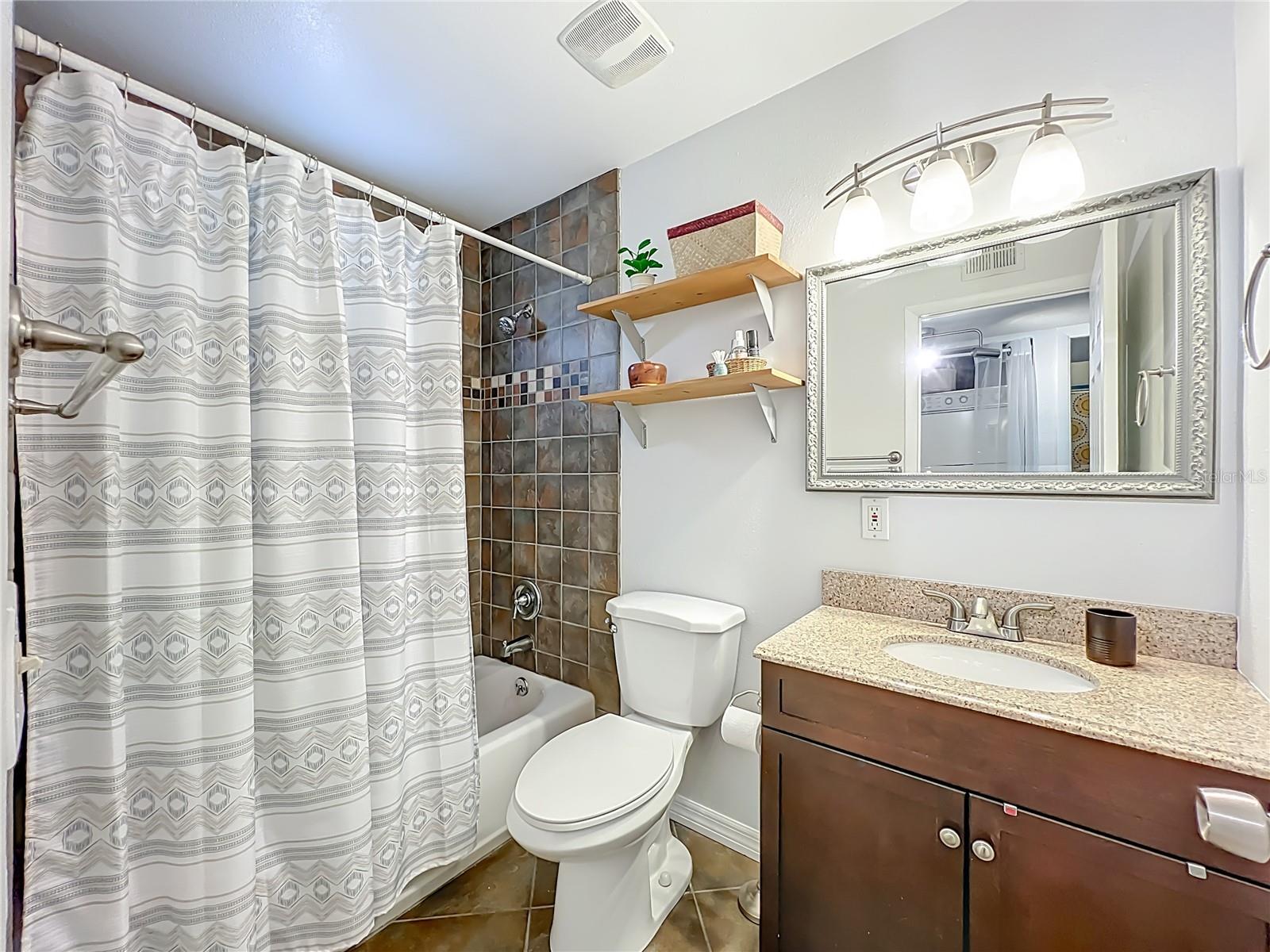 Image 29 of 60 For 1100 Delaney Avenue G23