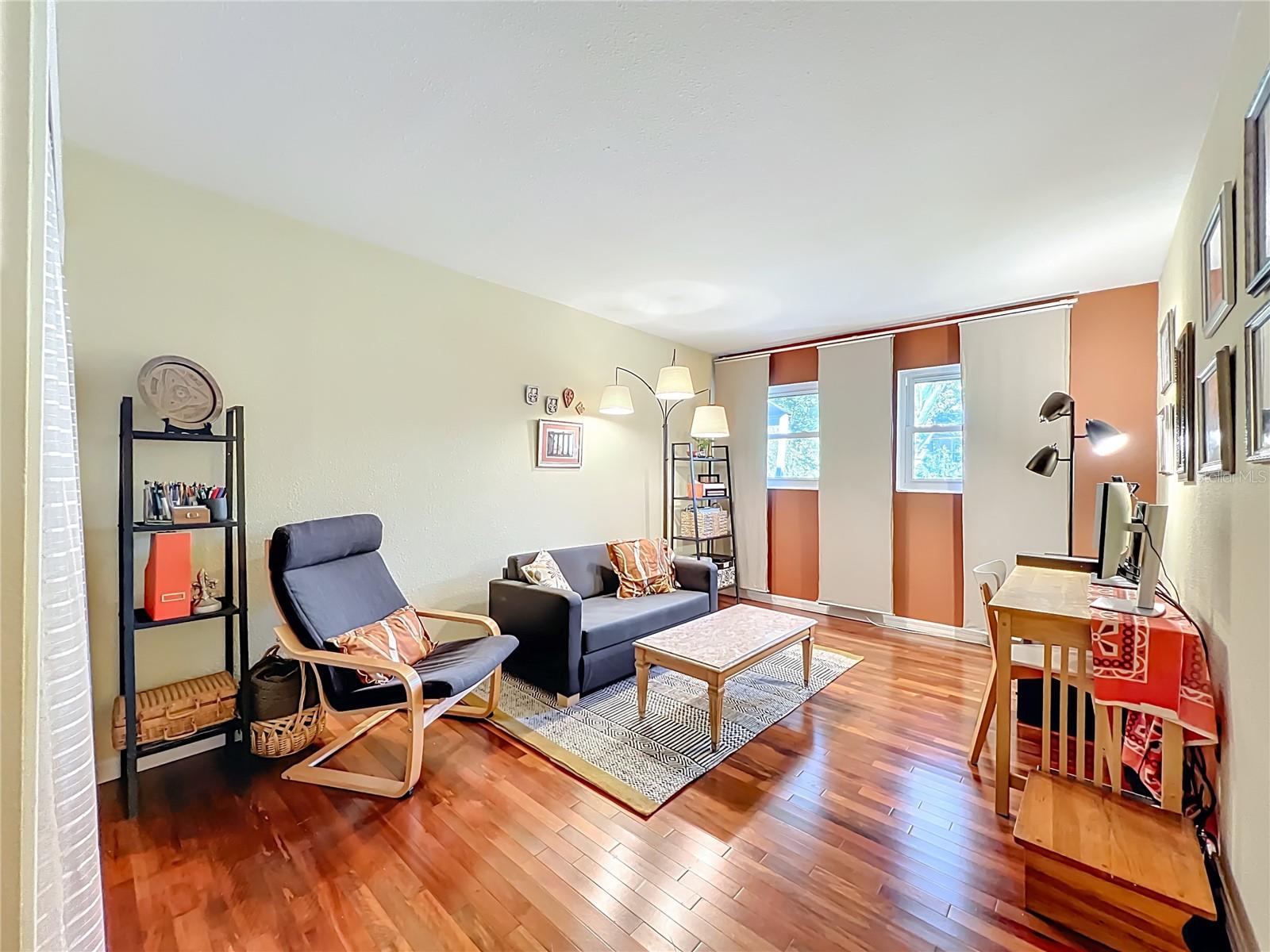 Image 32 of 60 For 1100 Delaney Avenue G23