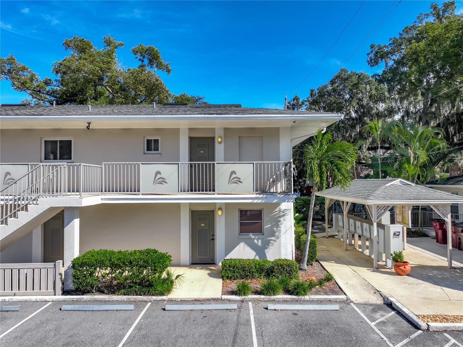 Image 57 of 60 For 1100 Delaney Avenue G23