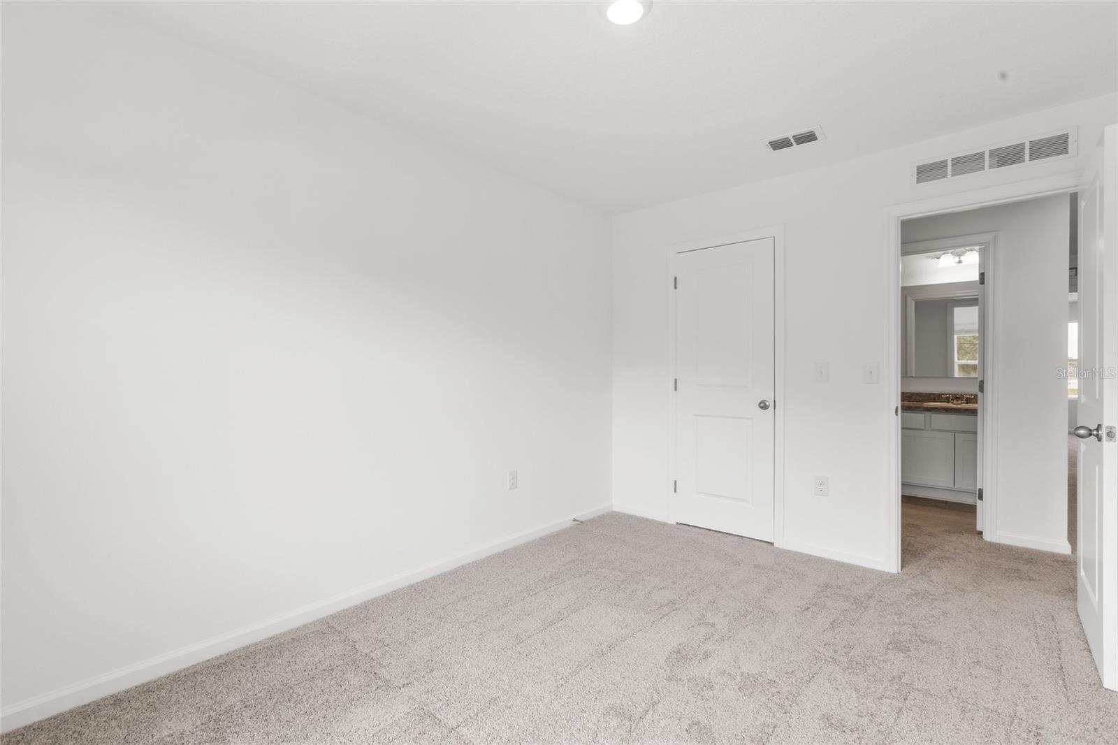 Image 13 of 27 For 377 Grand Pine Lane