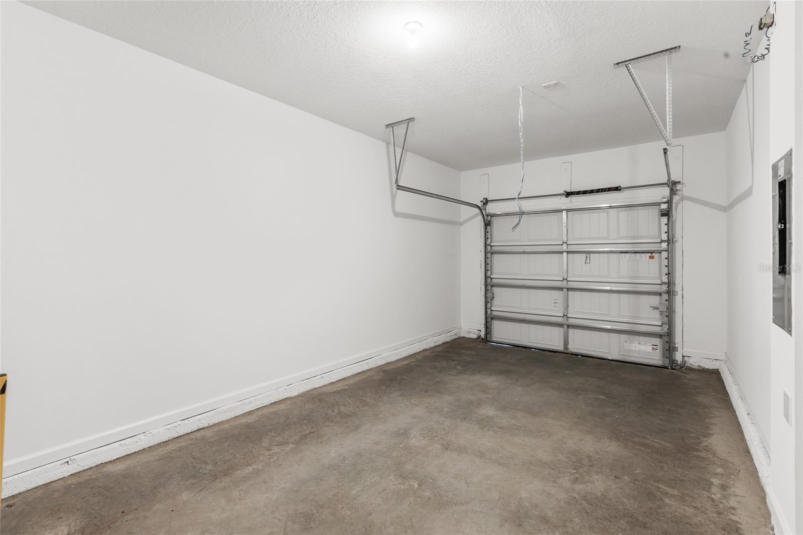 Image 19 of 27 For 377 Grand Pine Lane