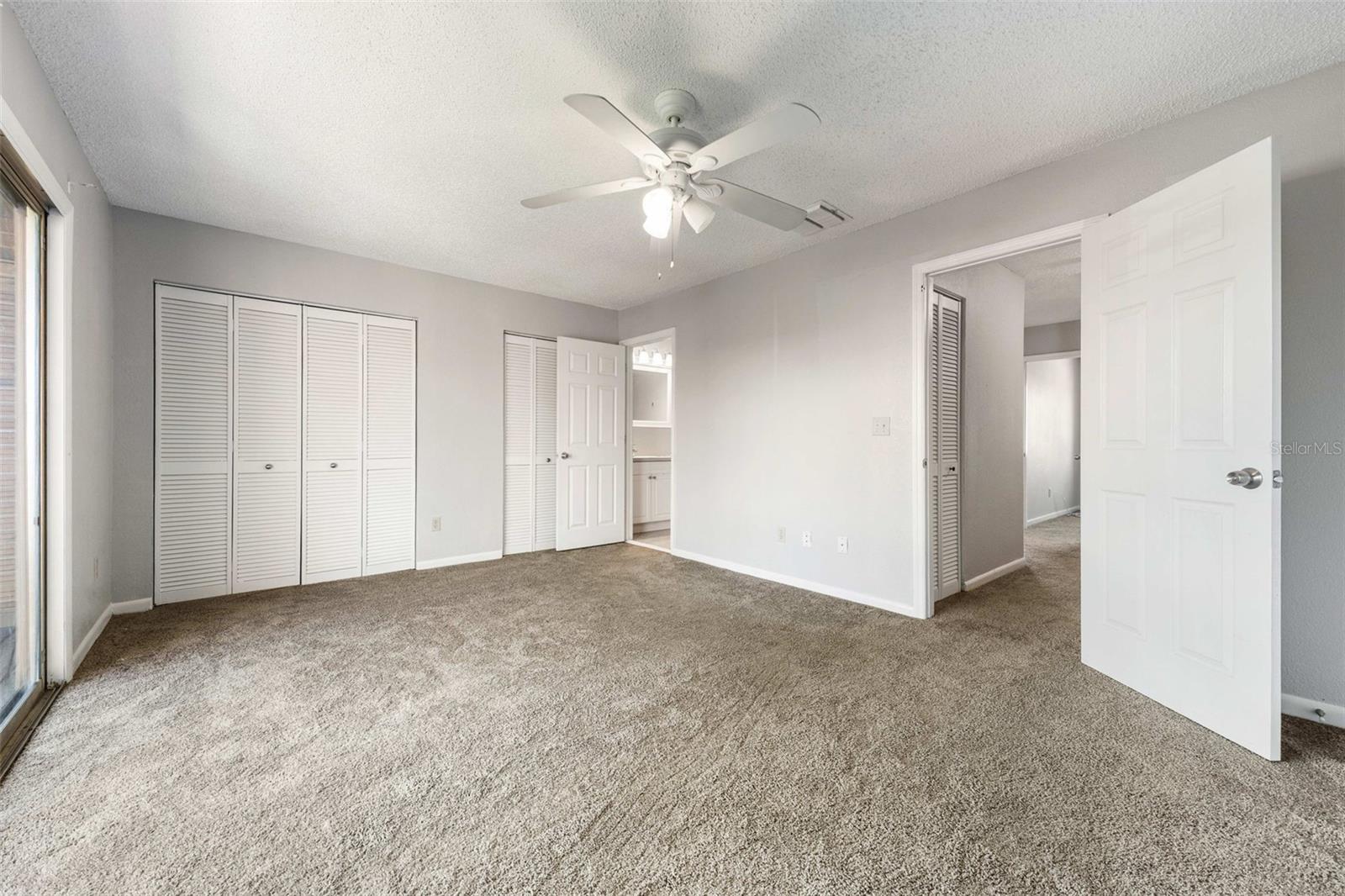 Image 23 of 41 For 5137 Piccadilly Circus Court 3