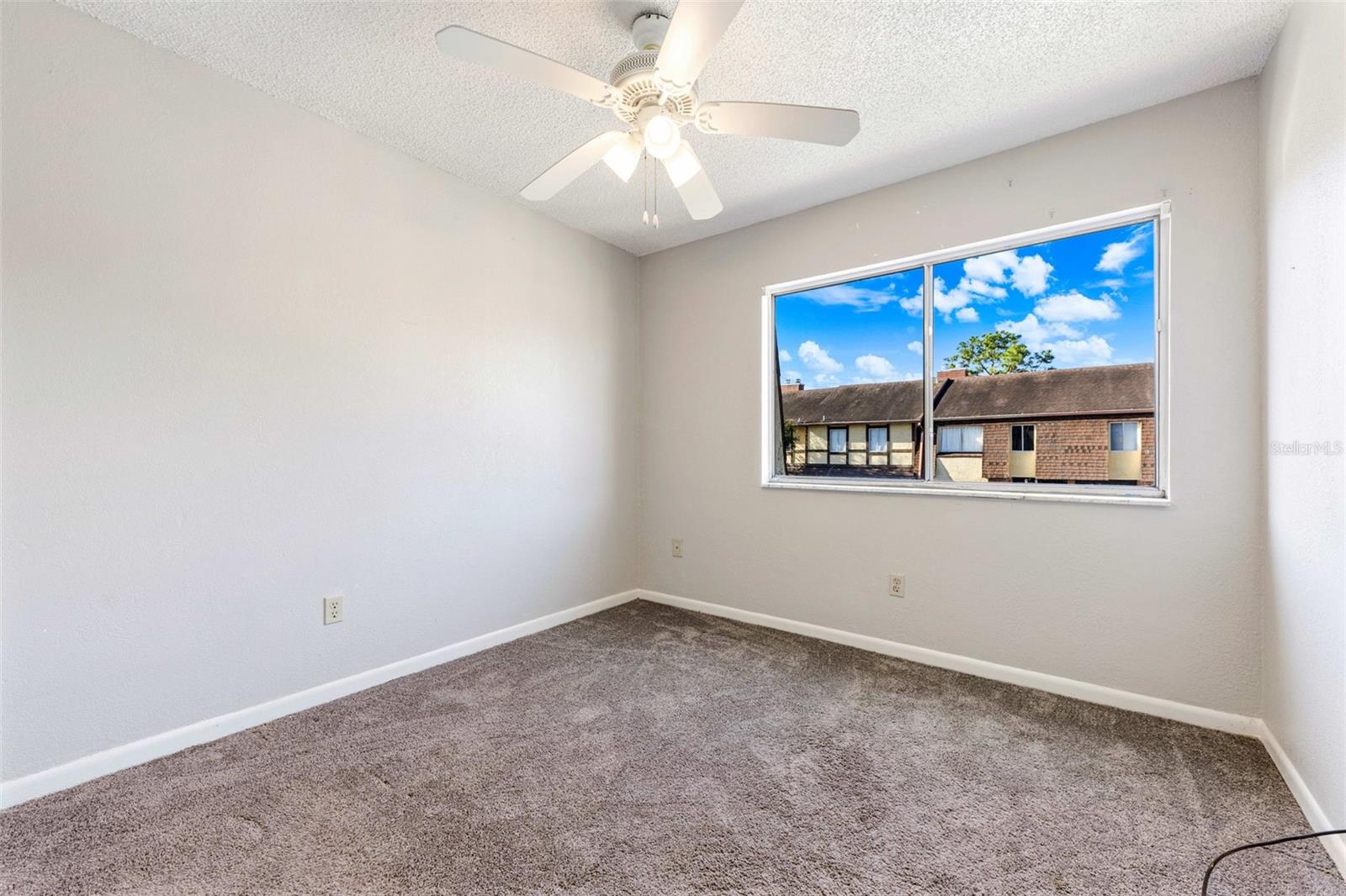 Image 28 of 41 For 5137 Piccadilly Circus Court 3