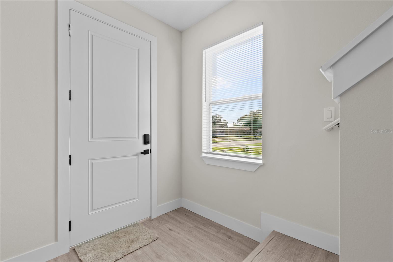 Image 4 of 25 For 2102 Ashland Boulevard