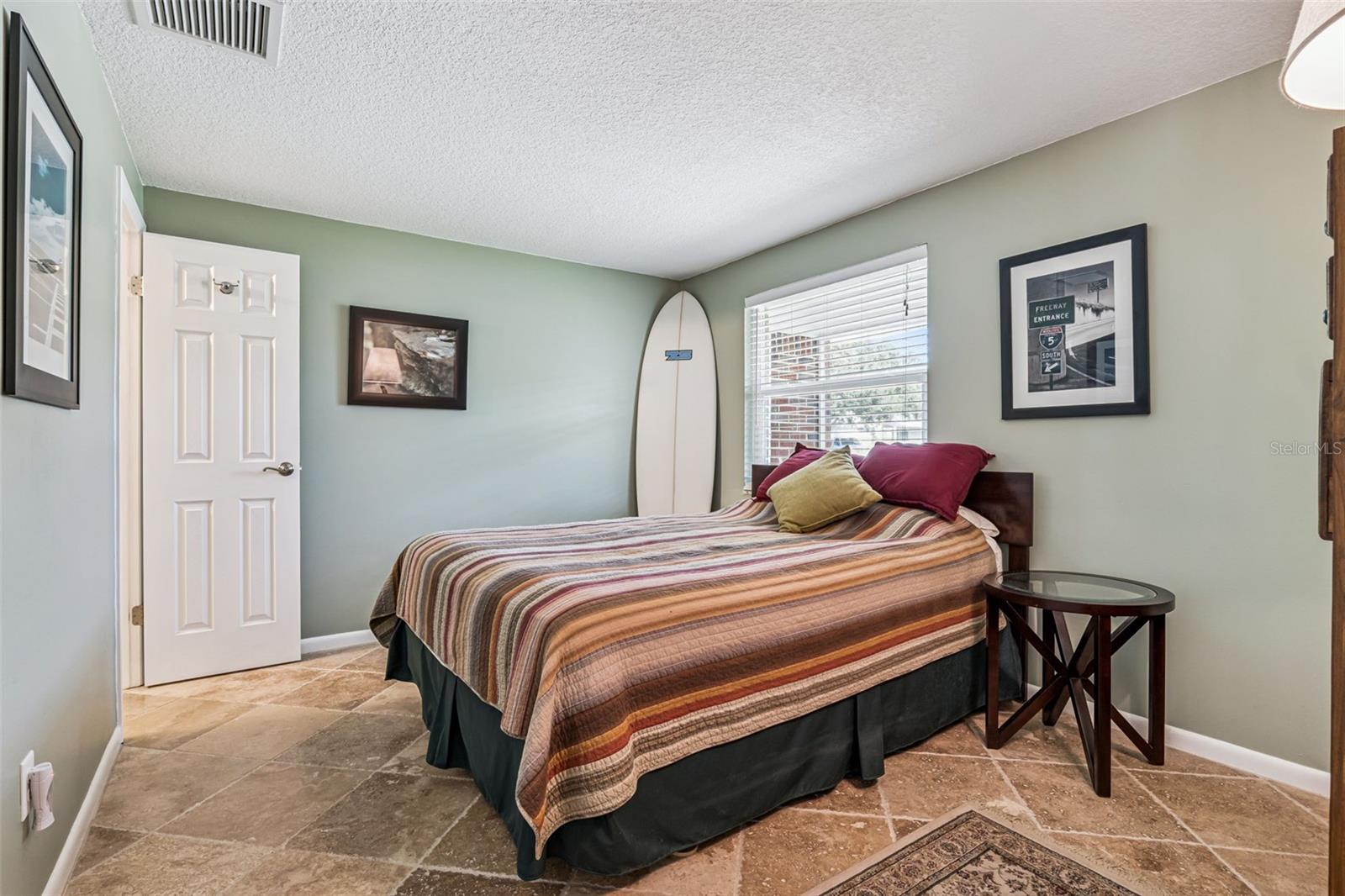 Image 15 of 37 For 2 Ted Circle