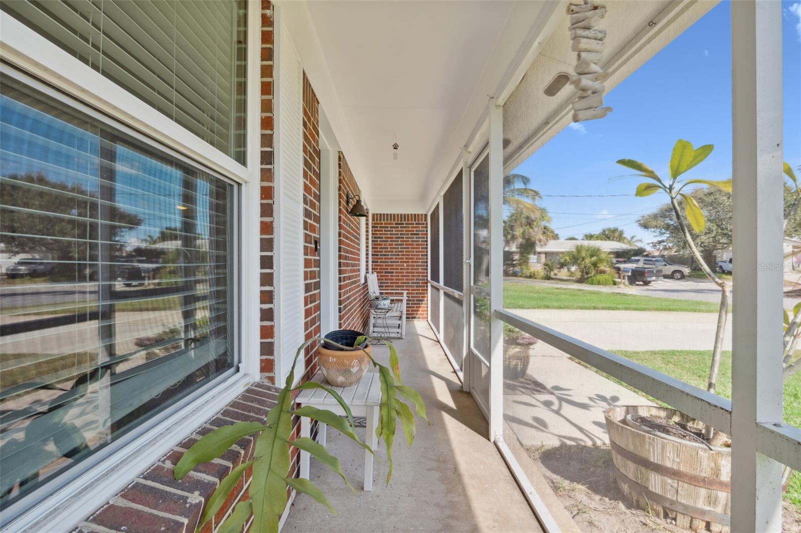 Image 22 of 37 For 2 Ted Circle