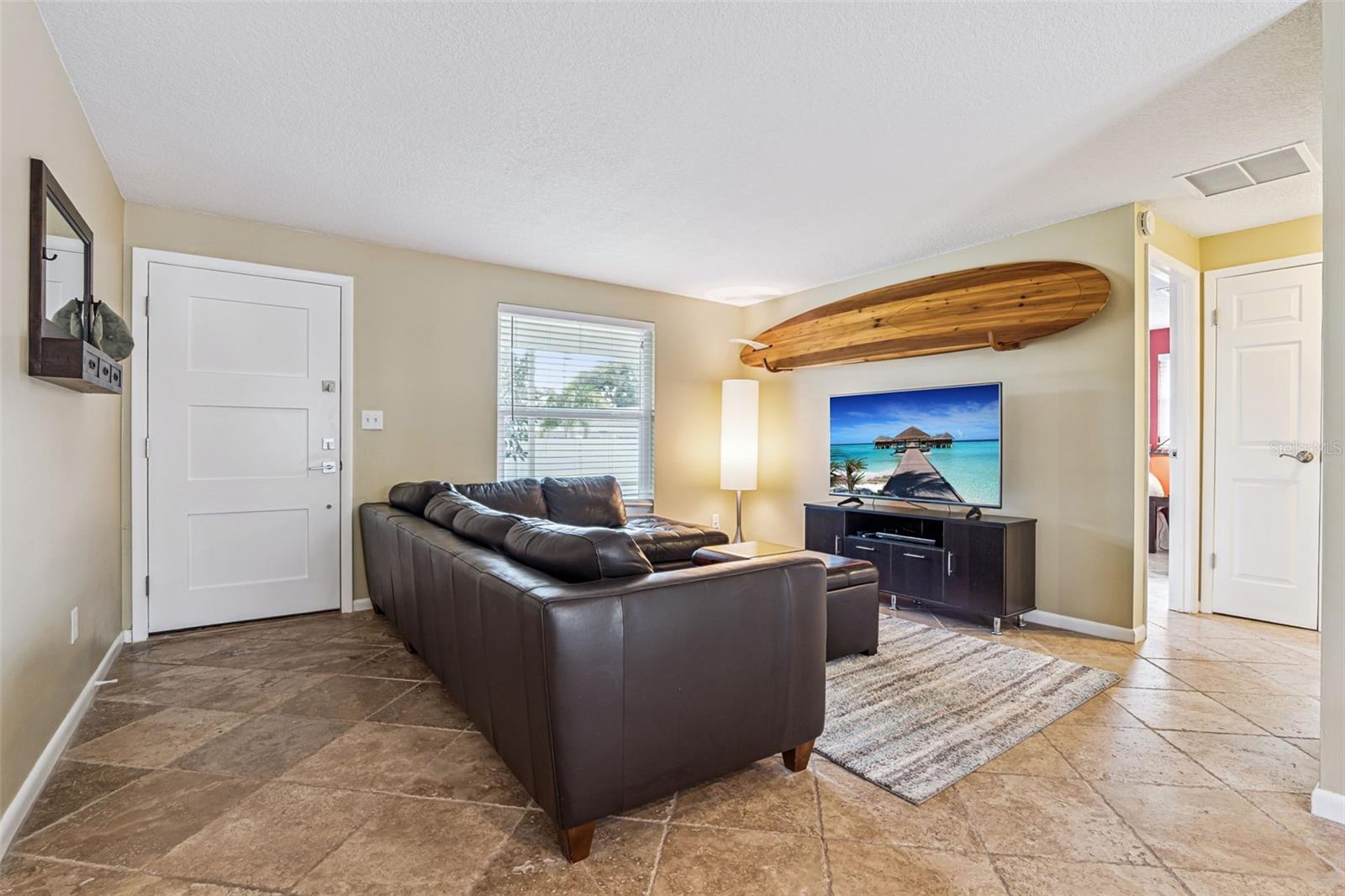 Image 3 of 37 For 2 Ted Circle