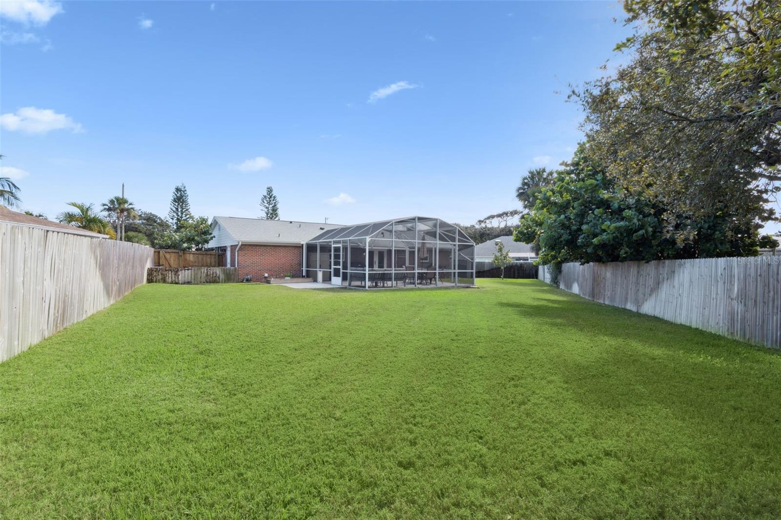 Image 30 of 37 For 2 Ted Circle