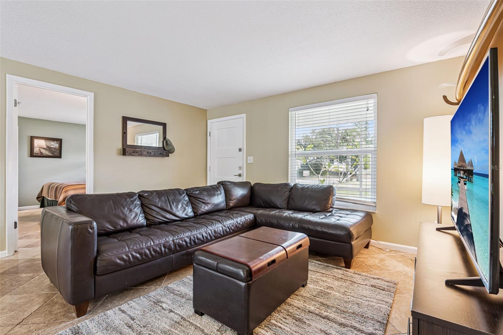 Image 4 of 37 For 2 Ted Circle