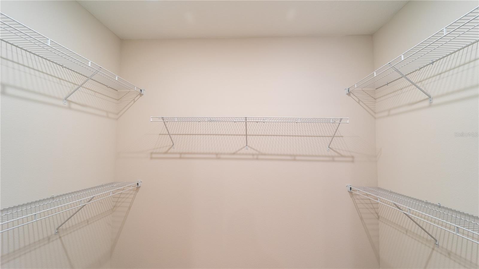 Image 31 of 45 For 16446 Lone Oak Circle