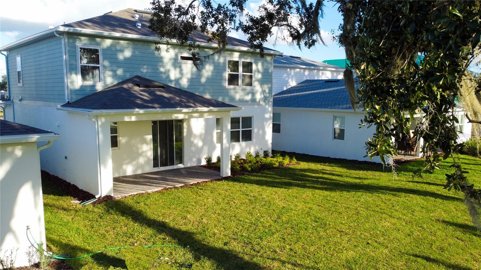 Image 36 of 45 For 16446 Lone Oak Circle